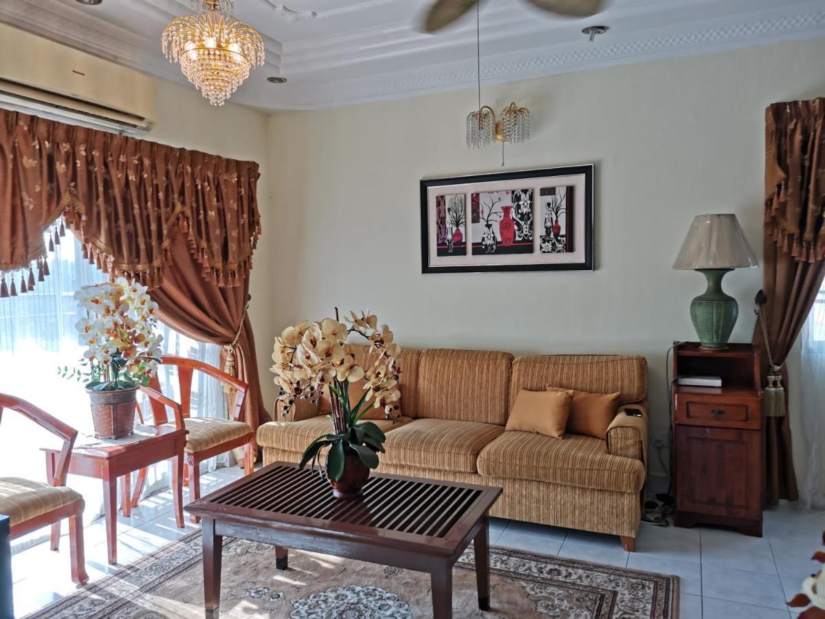 Ainis Guest House In Vista Amani Condominium Kuala Lumpur Exterior foto